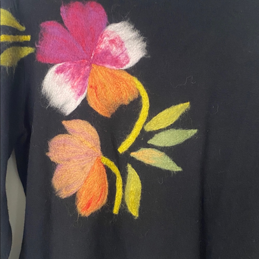 AVALIN SWEATER - Picture 2 of 6